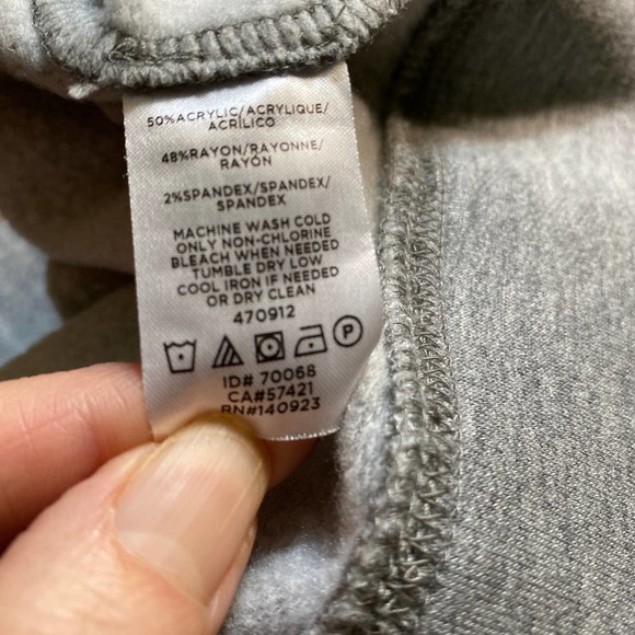 LOFT Lounge Grey Capri Stretch Leggings - Picture 4 of 4